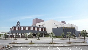 tonamisyorinkan01.jpg