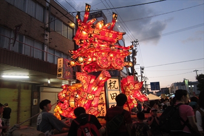 夜高行灯